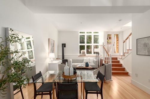 1-677 Heatley Ave, Vancouver, BC, V6A3G8 | Card Image