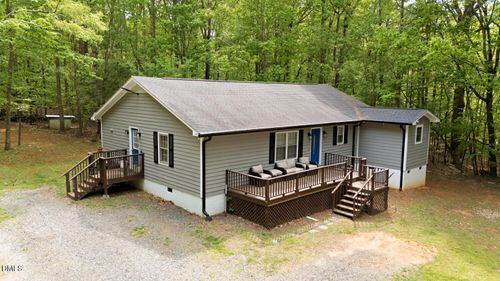 3200 Seven Springs Rd, Hillsborough, NC, 27278-9434 | Card Image