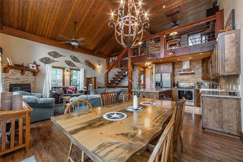277 Ridge Loop Rd, Rexford, MT, 59930-9105 | Card Image
