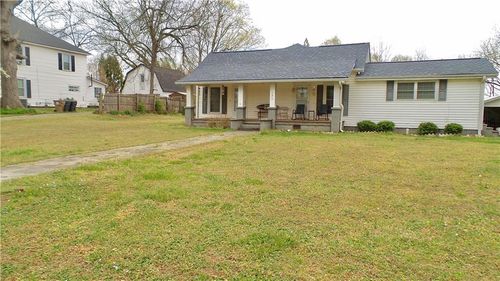 186 Railroad Ave, Lula, GA, 30554-3321 | Card Image
