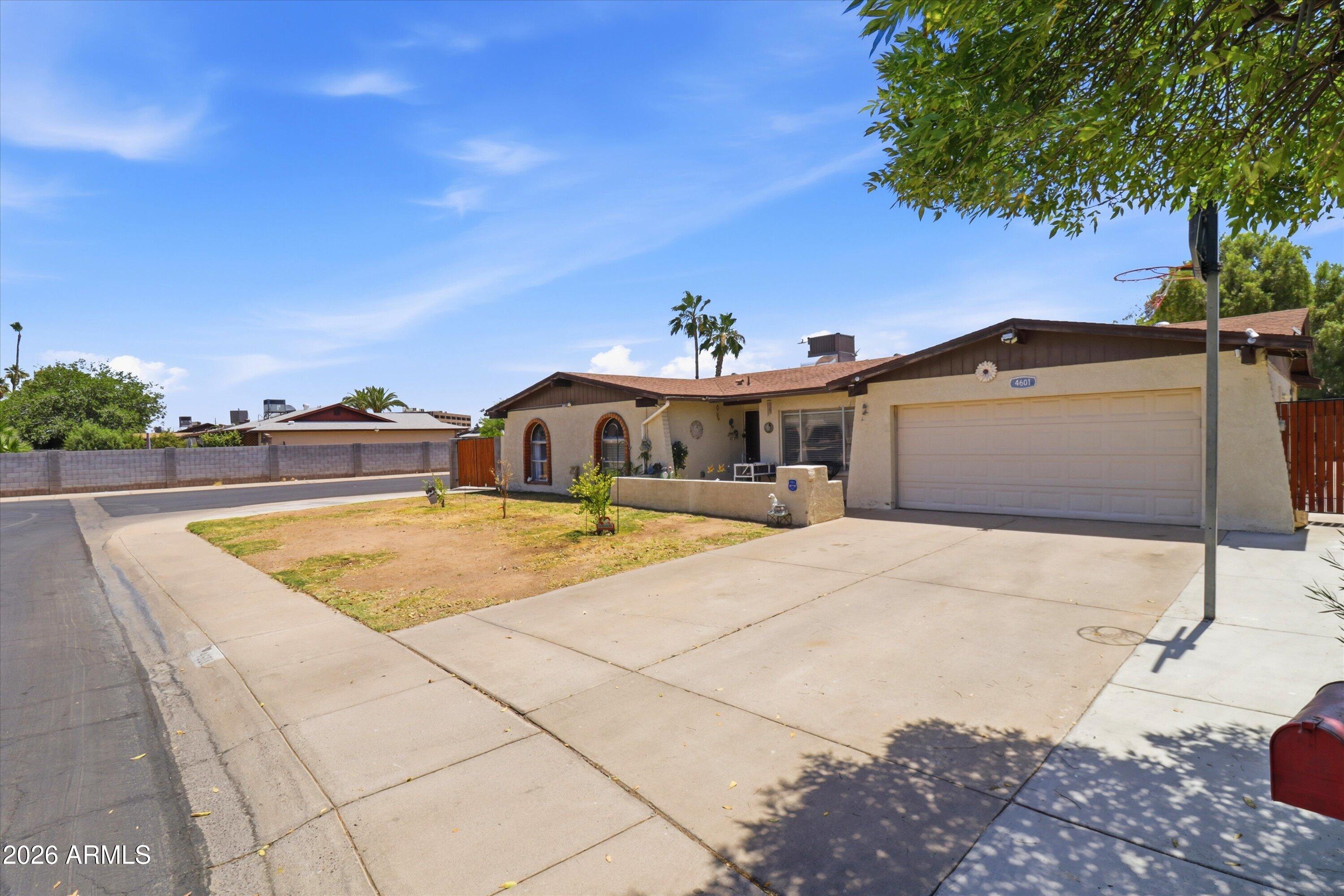 Residential in Glendale 3