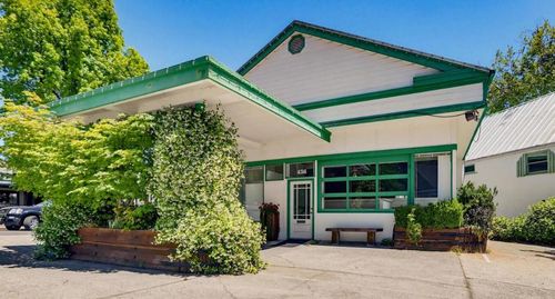 436 Broad St, Nevada City, CA, 95959-2408 | Card Image