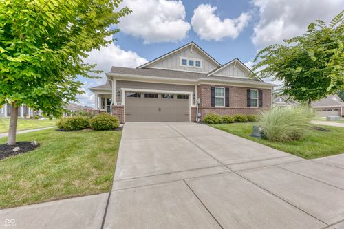 196 Moose Ct, Westfield, IN, 46074-7423 | Card Image