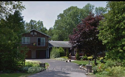 403 Apache Street, Huron-Kinloss, ON, N0G2R0 | Card Image