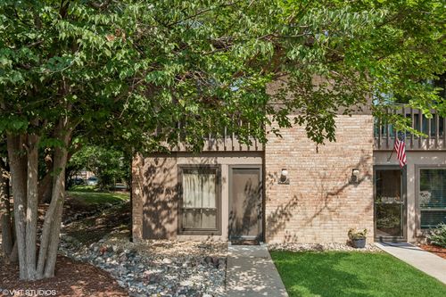 149-a-5916 Meadow Dr, Lisle, IL, 60532-2906 | Card Image