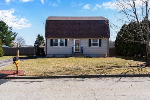 6 Quill Dr, West Warwick, RI, 02893-7703 | Card Image