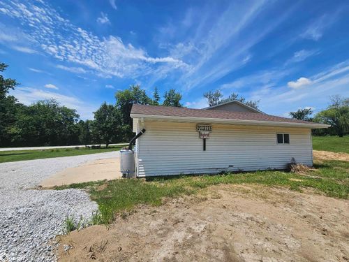 1954 White Plains Rd, Montrose, IA, 52639-9520 | Card Image