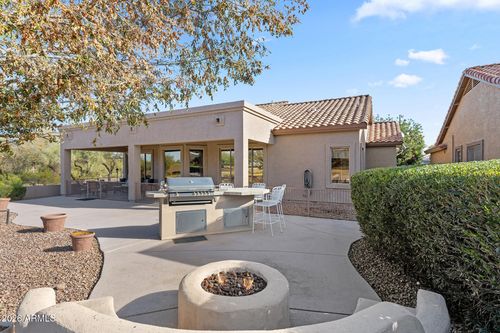 4906 S Verbena Ave, Gilbert, AZ, 85298-8359 | Card Image