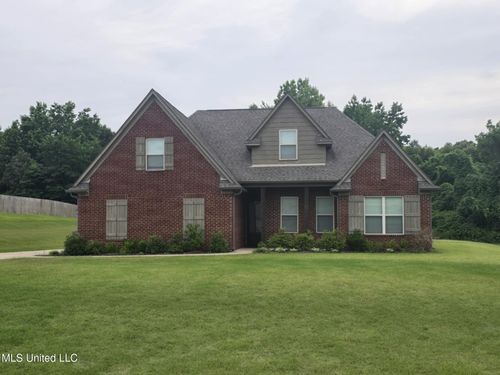 65 Byhalia Creek Farms Rd E, Byhalia, MS, 38611-7025 | Card Image