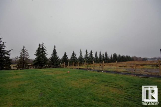 26116A 16 Highway, House other with 5 bedrooms, 5 bathrooms and 8 parking in Spruce Grove AB | Image 26