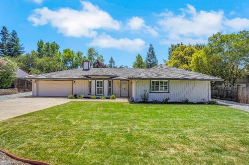 3240 Country Club Dr, Cameron Park, CA, 95682-8631 | Card Image