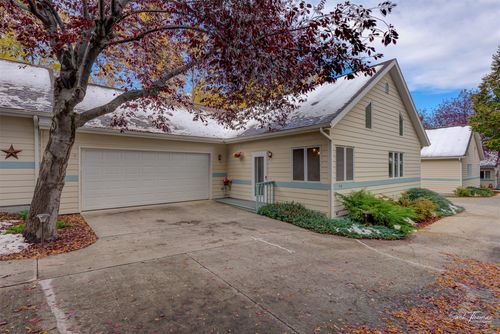 719 N Davis St, Helena, MT, 59601-3739 | Card Image