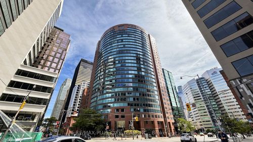 2506-33 University Ave, Toronto, ON, M5J2S7 | Card Image