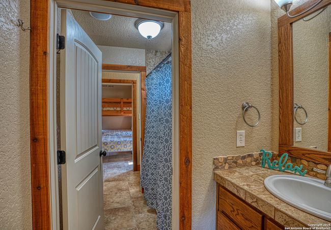 914 Pebble Beach Dr Nw, House other with 2 bedrooms, 2 bathrooms and null parking in Lakehills TX | Image 26