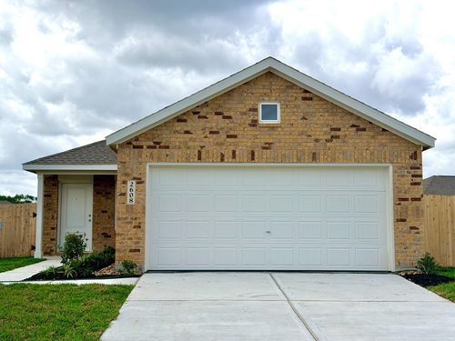 2608 Patriot Run, Bay City, TX, 77414 | Card Image