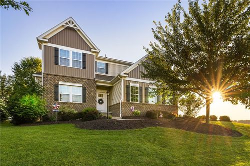2 Trotter Ln, Clinton, PA, 15026-1758 | Card Image