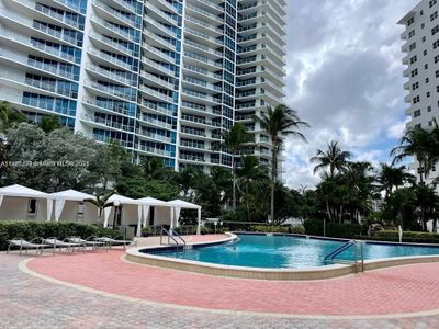 1039 - 3001 S Ocean Dr, Condo with 1 bedrooms, 1 bathrooms and null parking in Hollywood FL | Image 1