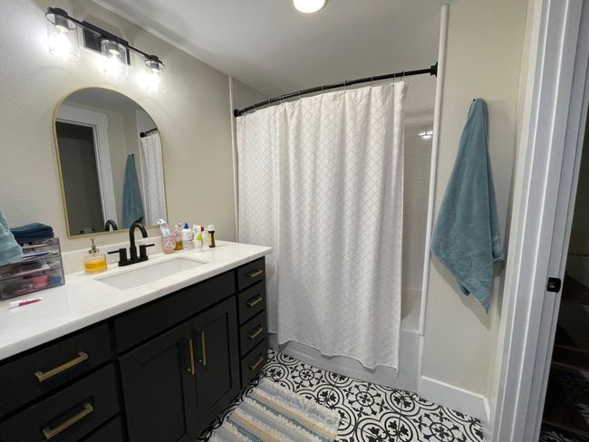 Tiny Home bathroom | Image 30