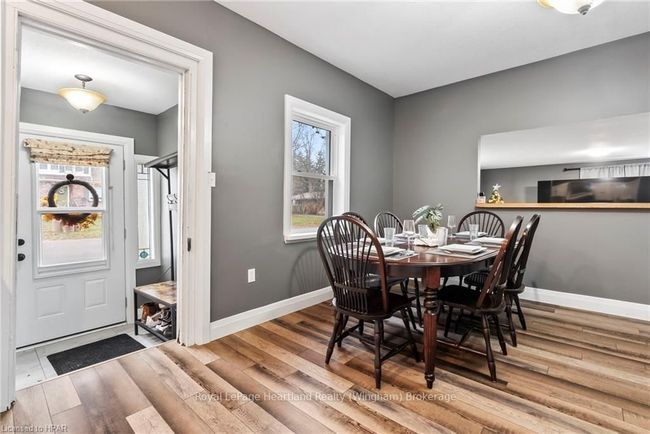 53 Robertson St, House other with 3 bedrooms, 1 bathrooms and 3 parking in Harriston ON | Image 6