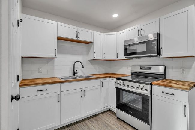 1516 Wood St, House other with 3 bedrooms, 2 bathrooms and 1 parking in Big Spring TX | Image 5