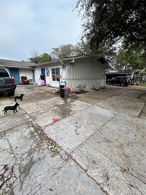 2935 Royal Ln, Dallas, TX, 75229-6755 | Card Image