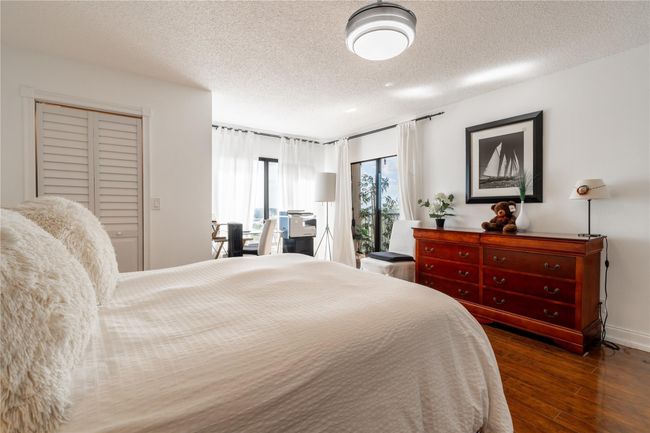 APT-803 - 2206 S Cypress Bend Dr, Condo with 2 bedrooms, 2 bathrooms and null parking in Pompano Beach FL | Image 9