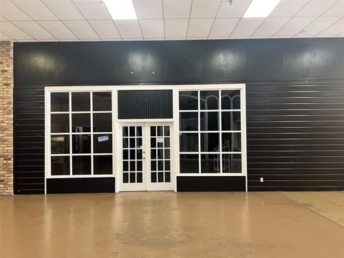 541 S Main St, Springhill, LA, 71075-4027 | Card Image