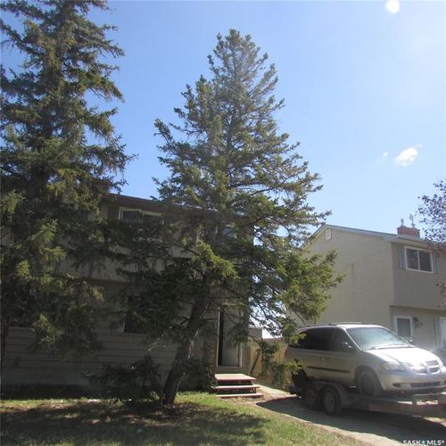 455 Mcintosh St, Regina, SK, S4R4Z7 | Card Image