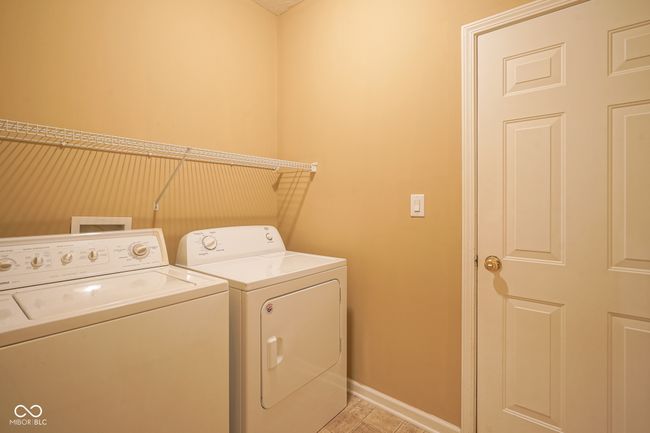 10944 Perry Pear Dr, Condo with 2 bedrooms, 3 bathrooms and null parking in Zionsville IN | Image 18
