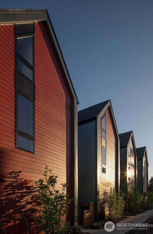 200 Shepard Way Nw, Bainbridge Island, WA, 98110-2774 | Card Image