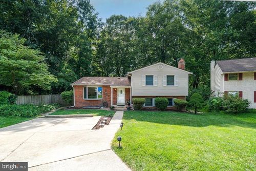 6204 Erman Ct, BURKE, VA, 22015-3517 | Card Image