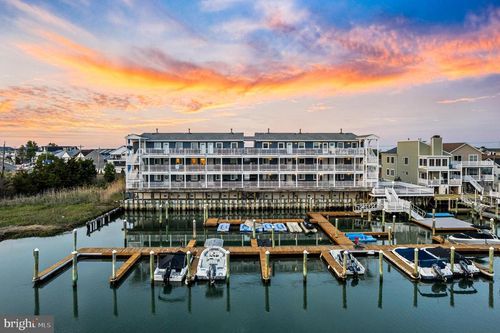 apt-205-520 W Spruce Ave, WILDWOOD, NJ, 08260-3070 | Card Image