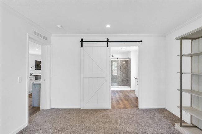305 Mclean St, Home with 3 bedrooms, 2 bathrooms and 2 parking in Mahomet IL | Image 25