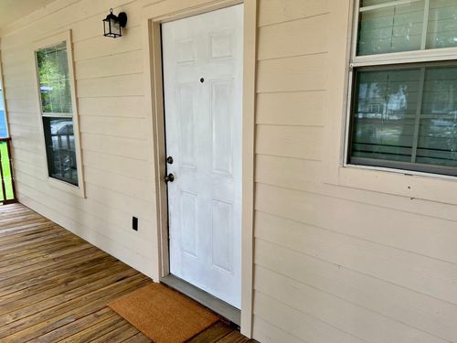 4721 9th St, Bacliff, TX, 77518-2222 | Card Image