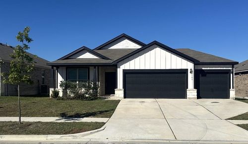 105 Onna St, Taylor, TX, 76574-4276 | Card Image