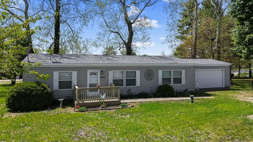 6468 N Bedford Bay Ct, Monon, IN, 47959-8115 | Card Image