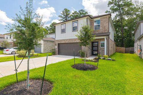 33 Courageous Side Way, Magnolia, TX, 77354-7341 | Card Image