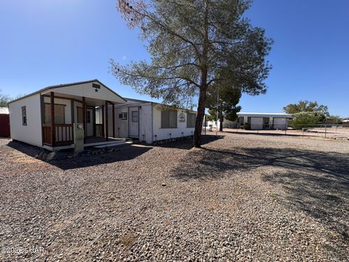 40175 Wyoming Way, Salome, AZ, 85348 | Card Image