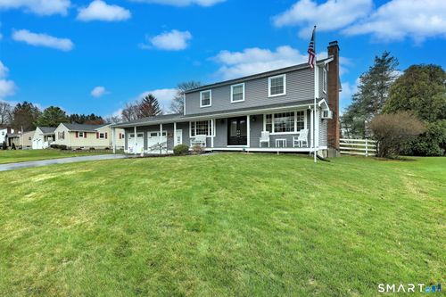 40 Sapphire St, Enfield, CT, 06082-5721 | Card Image