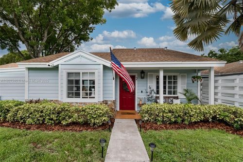 24-13765 Sw 147th Circle Ln, Miami, FL, 33186-5368 | Card Image