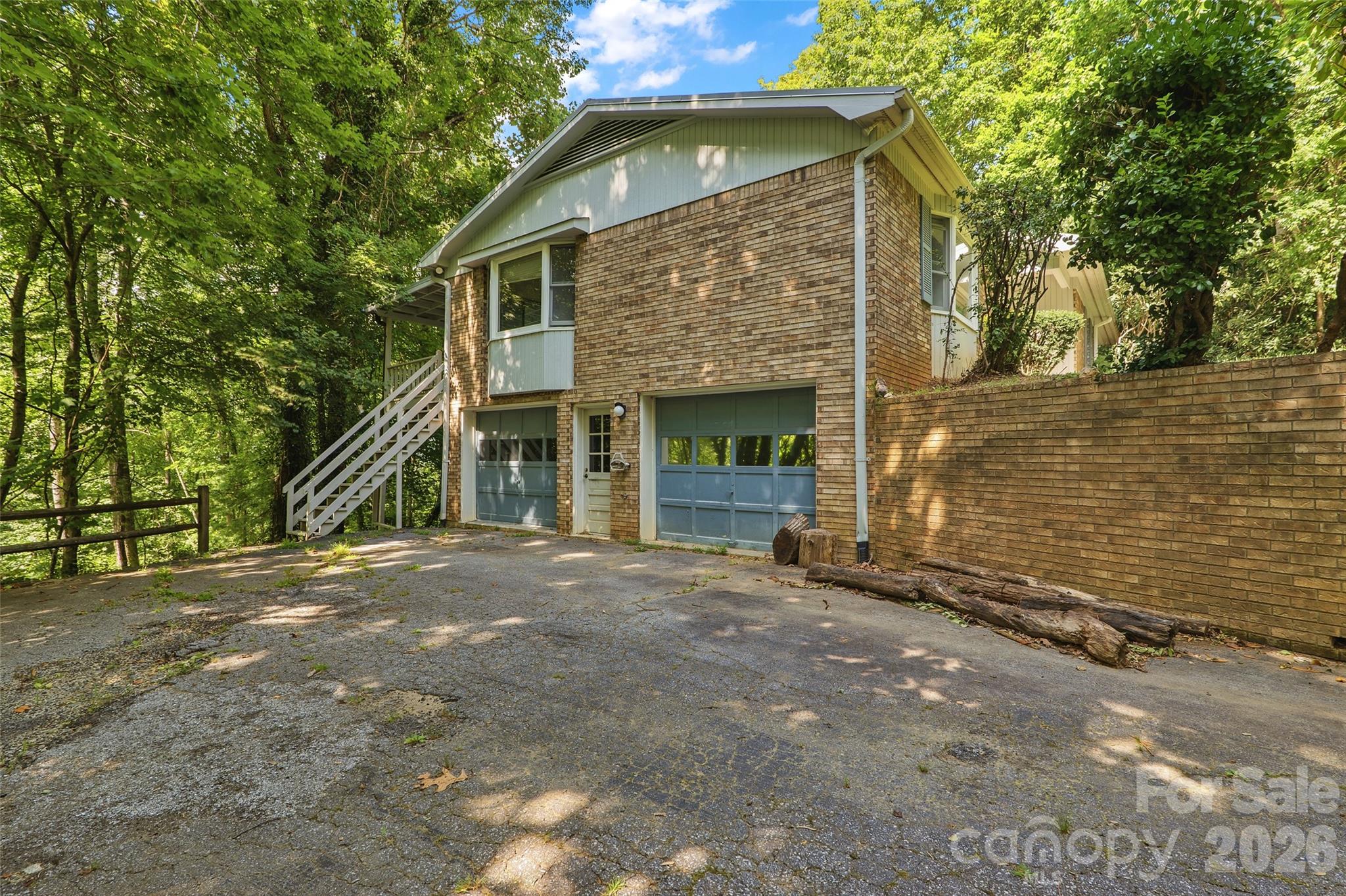 Residential in Hendersonville 4