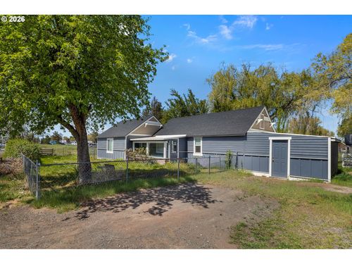 847 C Ave, Terrebonne, OR, 97760-4901 | Card Image