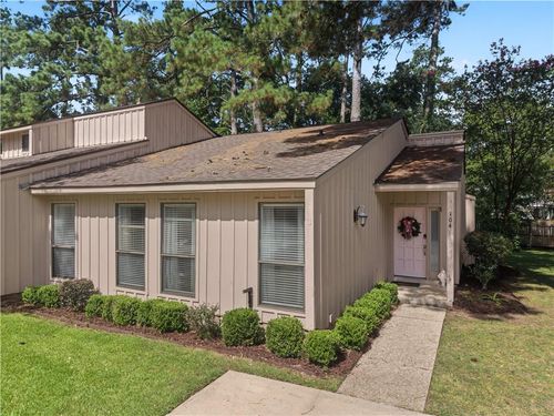 104-104 W Brighton Ct, Mandeville, LA, 70471-1755 | Card Image