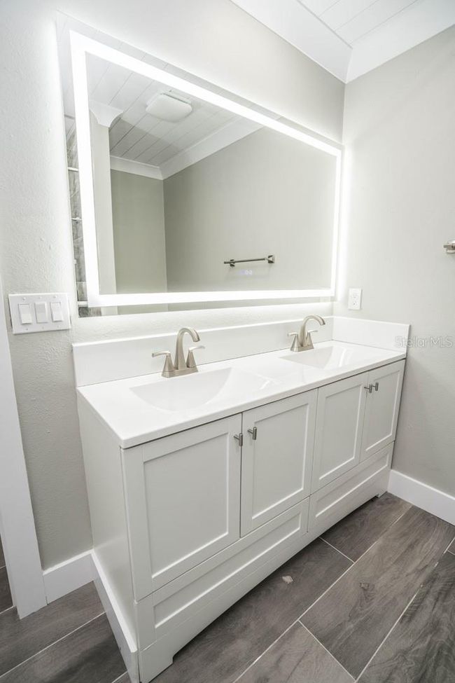 913 Spindle Palm Way, House other with 4 bedrooms, 2 bathrooms and null parking in APOLLO BEACH FL | Image 26