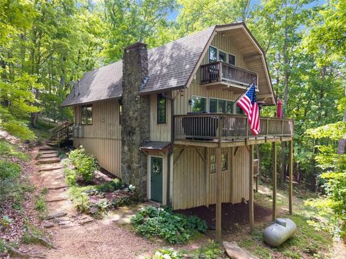 222 Matterhorn Dr, Sautee Nacoochee, GA, 30571-3517 | Card Image