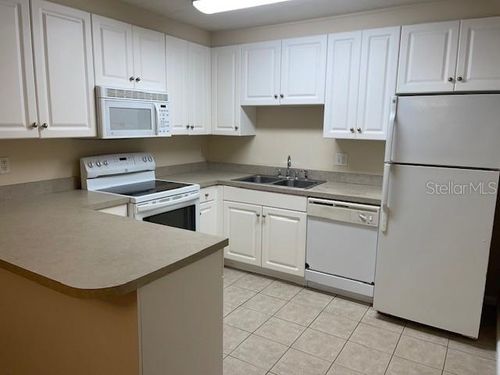d1-501 Sw 75th Street, GAINESVILLE, FL, 32607 | Card Image
