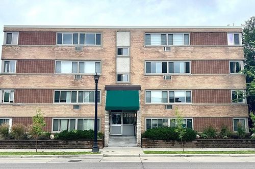 306-3120 Hennepin Avenue, Minneapolis, MN, 55408 | Card Image