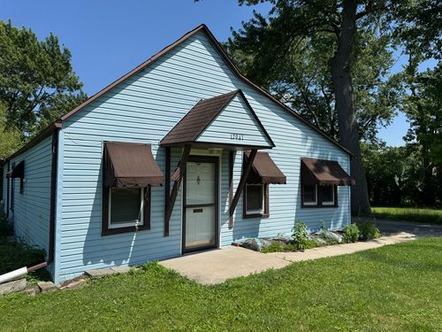 17941 Highland Ave, Tinley Park, IL, 60477-4268 | Card Image