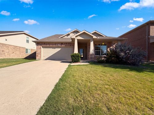 1411 Niagara Falls Ct, Arlington, TX, 76002-5121 | Card Image