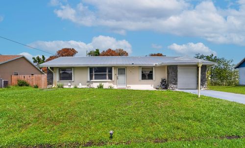 1911 Se Dock St, Port Saint Lucie, FL, 34952-6722 | Card Image